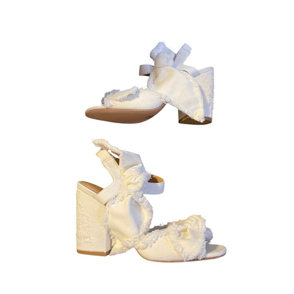 Bill Blass Carmen 90 Block Heel Sandal White Denim Fray Bow SZ 7 NWOB Bridal